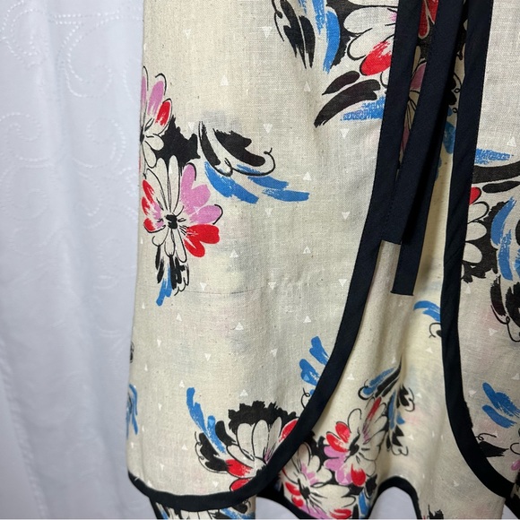 Vintage 1970’s faux wrap floral skirt - Picture 2 of 11